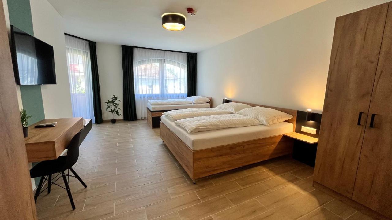 Rezidex Apartmanhaz Szeged Exterior foto